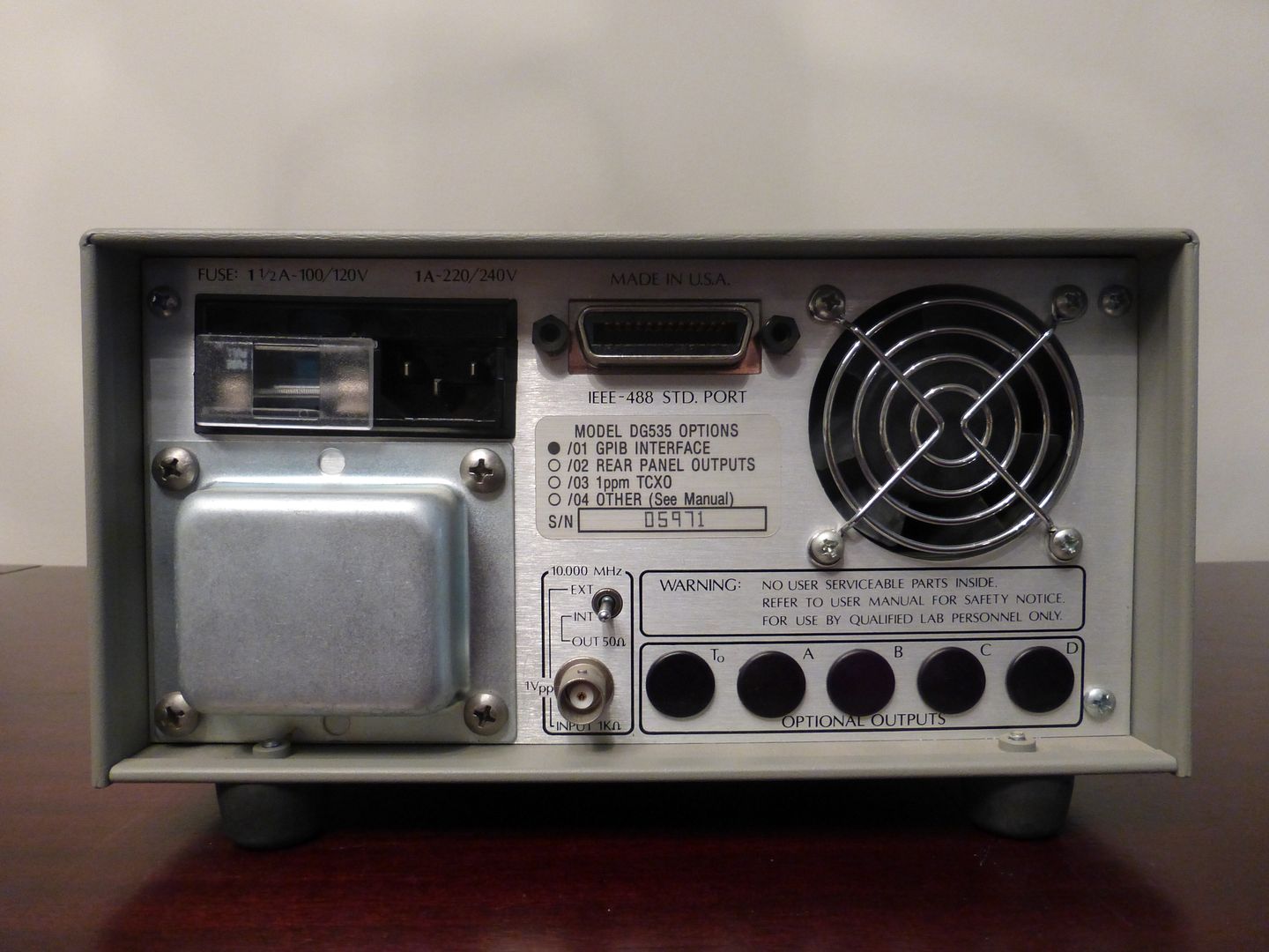 Stanford Research DG535 4 Channel Digital Delay Pulse Generator